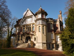Faux Bois : restauration d’un plafond de style néogothique